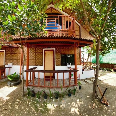 Moalboal Panagsama Beach Topbudz Hostel Esterno foto