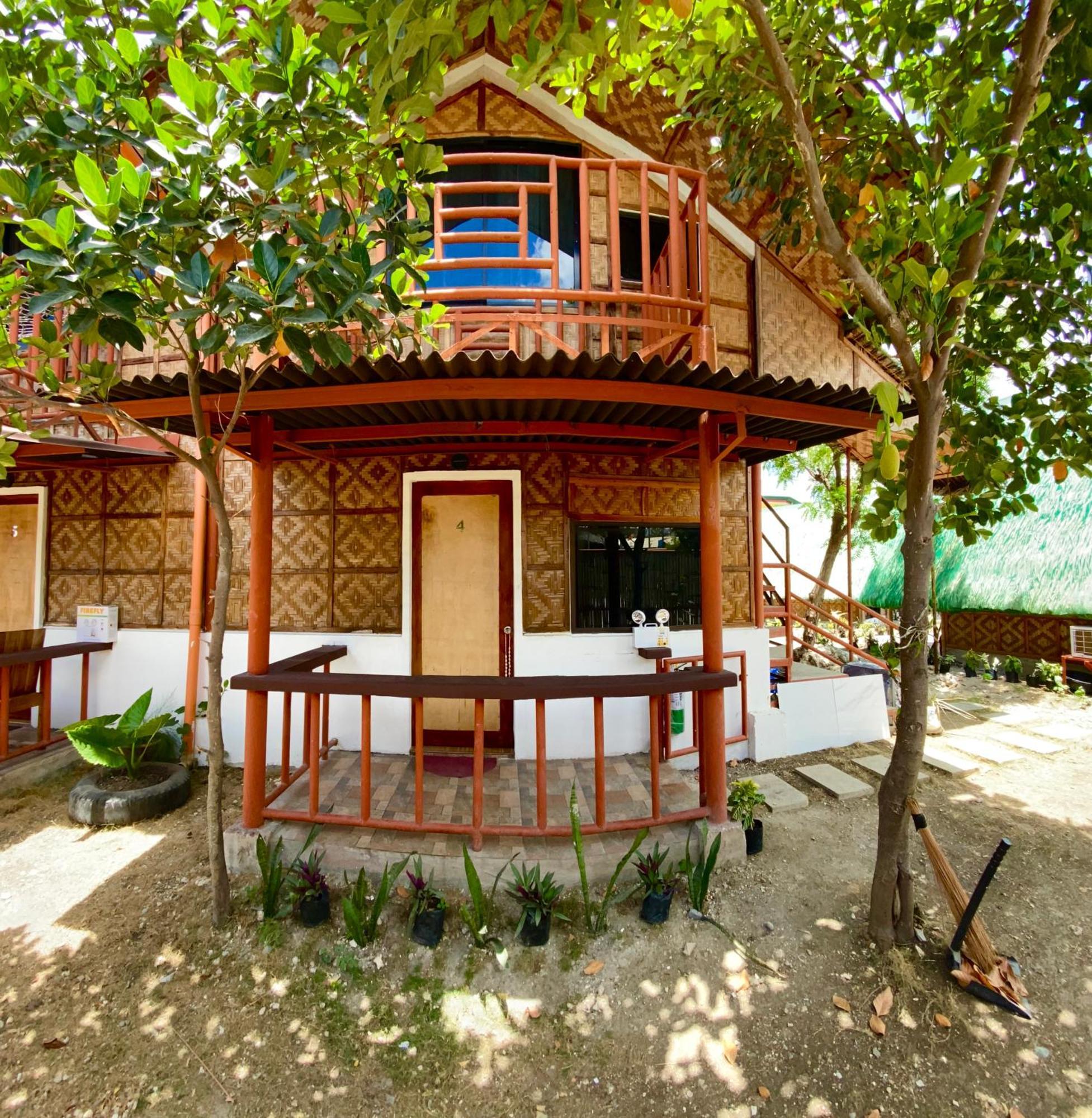 Moalboal Panagsama Beach Topbudz Hostel Esterno foto