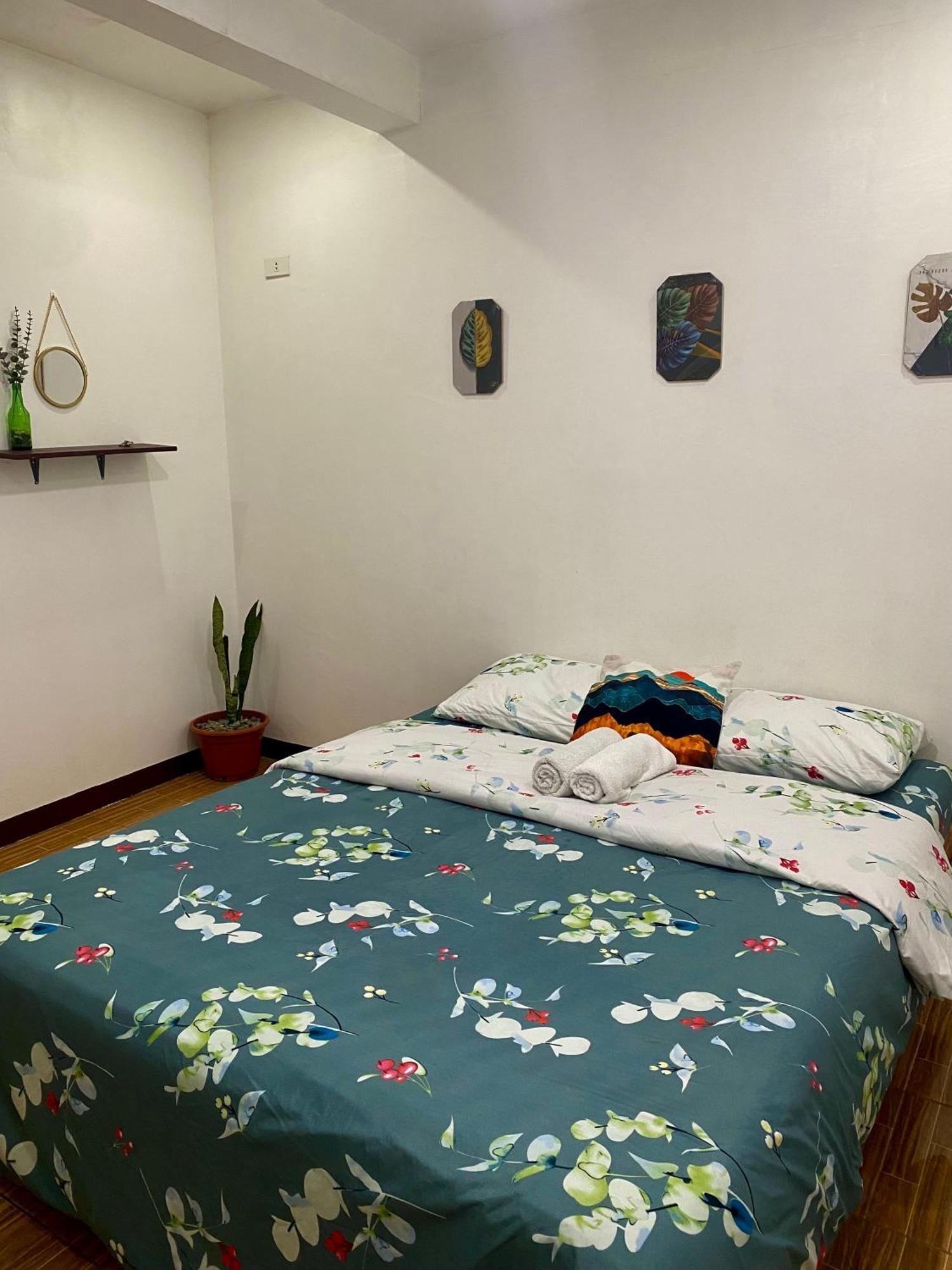 Moalboal Panagsama Beach Topbudz Hostel Esterno foto